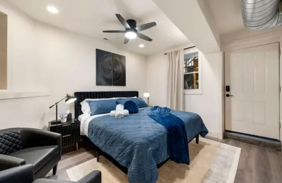 12842fc7 338b 4c WoViT