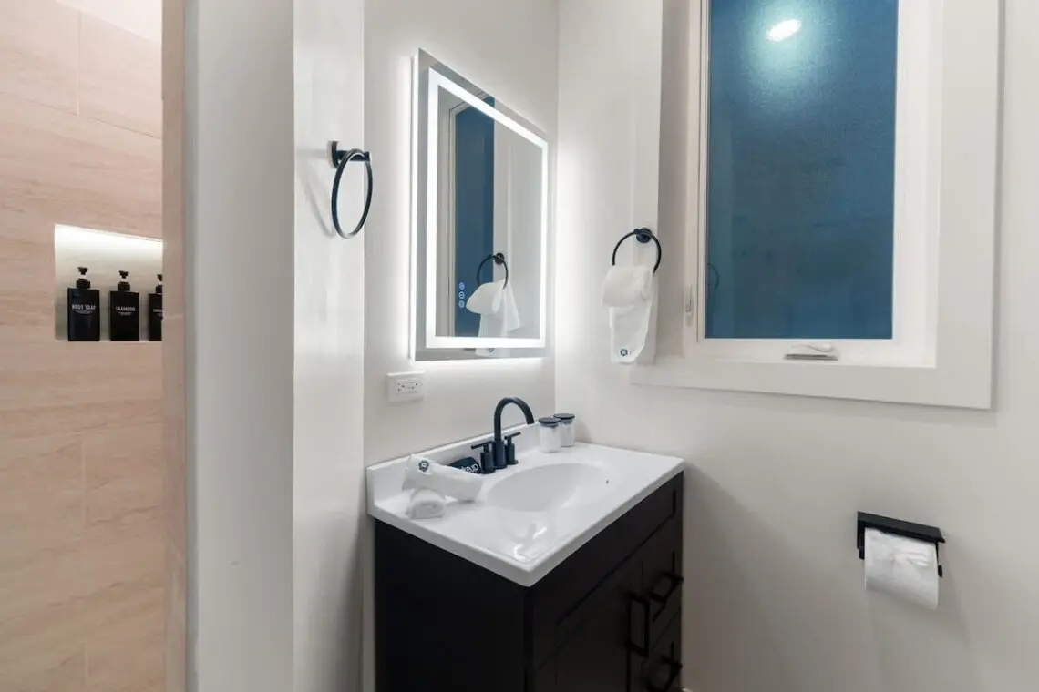 6602fef4 f81e 4d T03r1