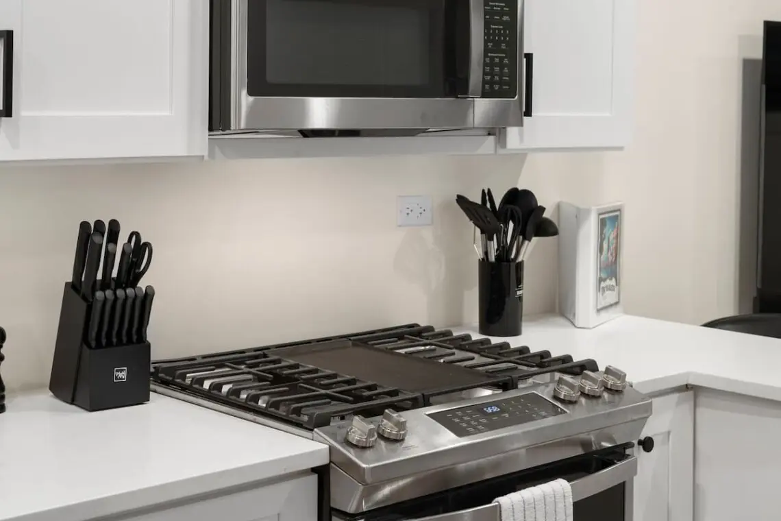 963ff7bd abb7 47 9G5Fs