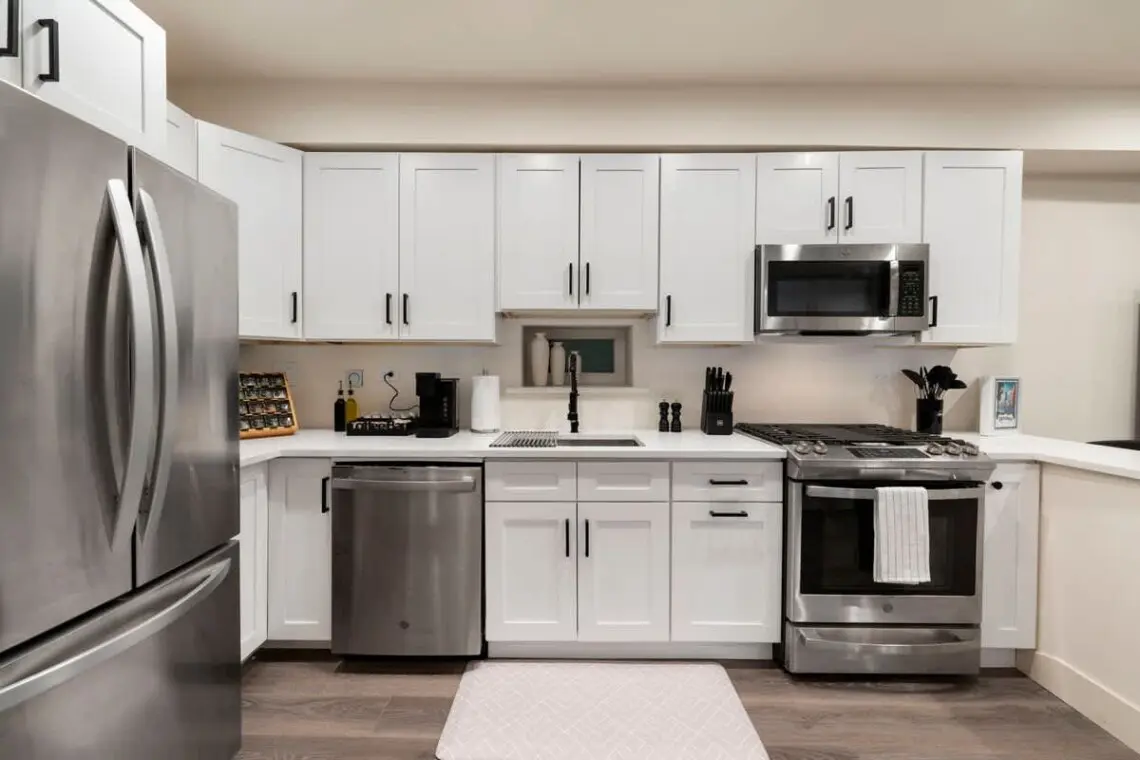 decd533b 0ab6 4f FOn1R