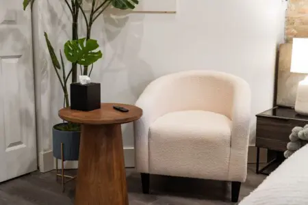 e49a11d6 e63b 4c bVhiM