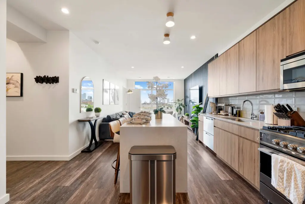 em140zahsvszem8zbirr