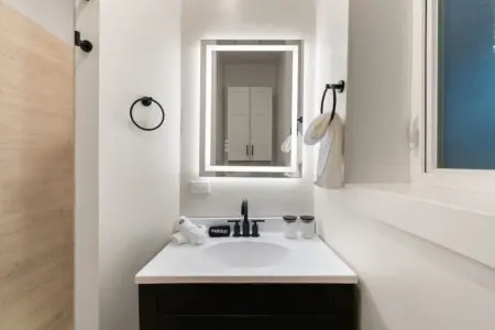 fa50d976 bd57 41 Pvw56