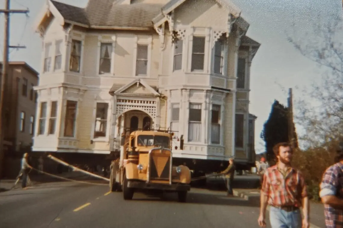 feabb13c 6b44 429f a952 4b8538271f63.jpg