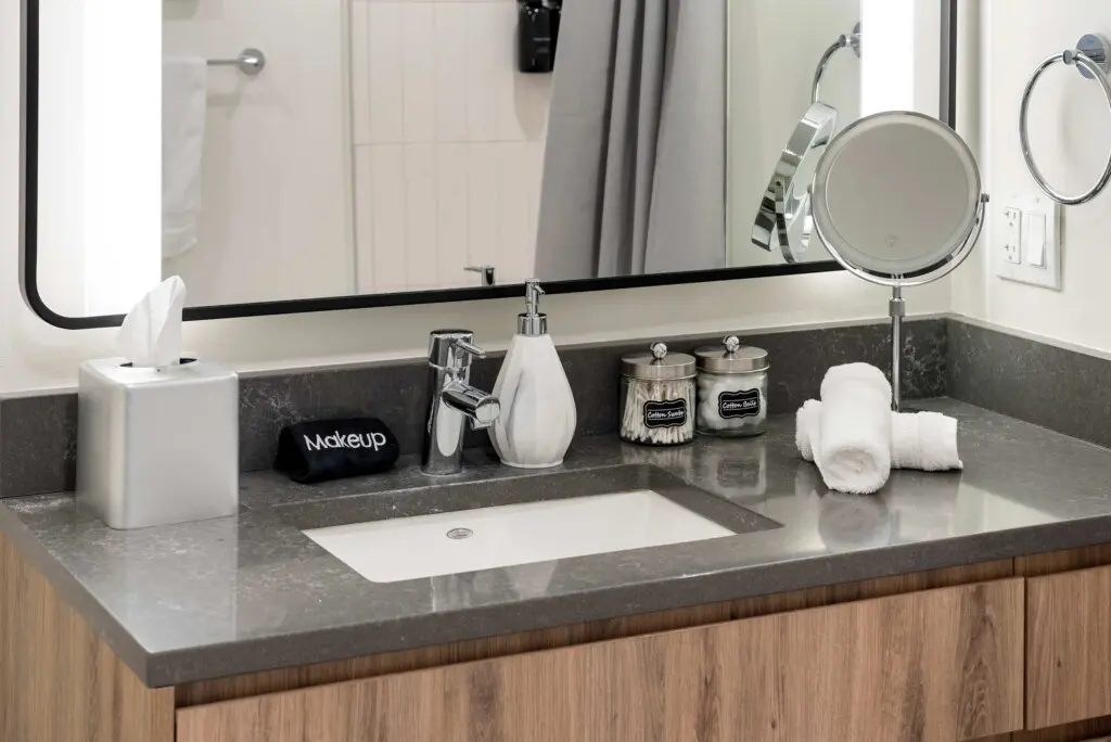 rkotv0yjauruuyc9aejw