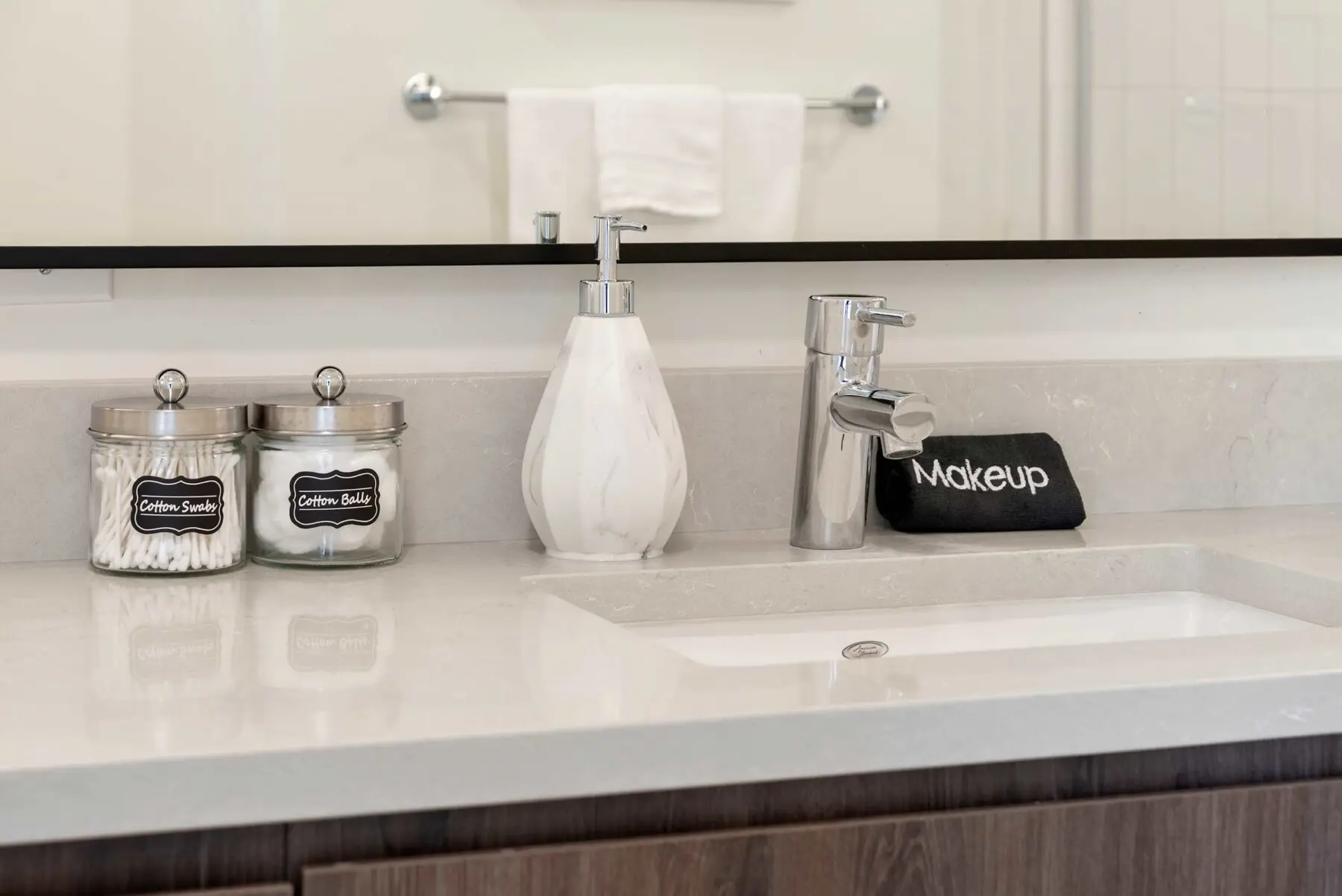 t08w65gkhljofmycdipy