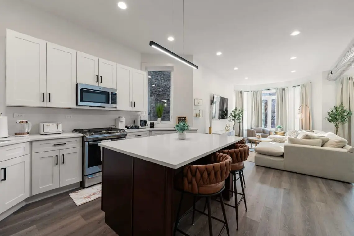 5c693979 e104 4a 1yfdp