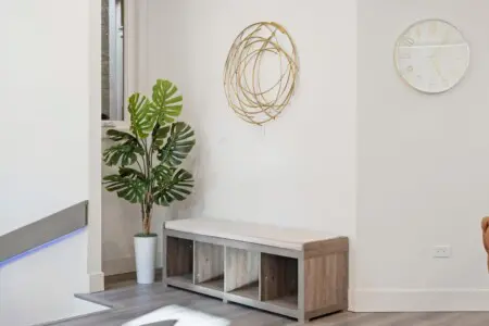 a09ce093 275f 4f QDQBO