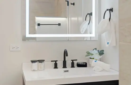 efeb6504 66d3 45 P4uKU